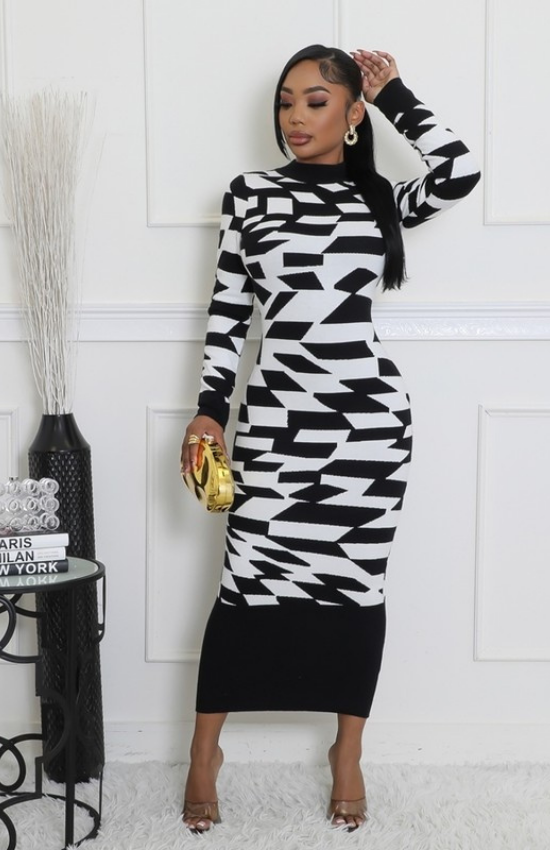 Claudia Knit Round Neck Long Sleeve Maxi Dress-Black/White