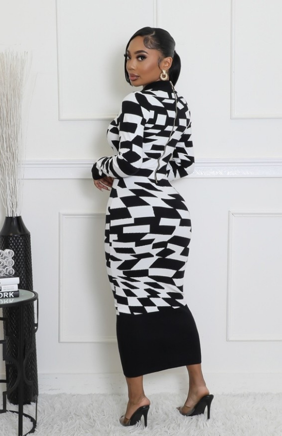 Claudia Knit Round Neck Long Sleeve Maxi Dress-Black/White