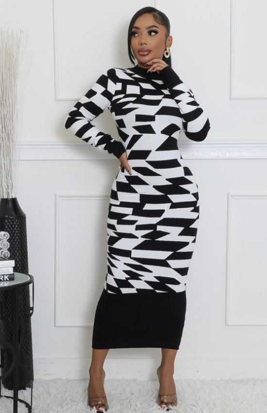 Claudia Knit Round Neck Long Sleeve Maxi Dress-Black/White