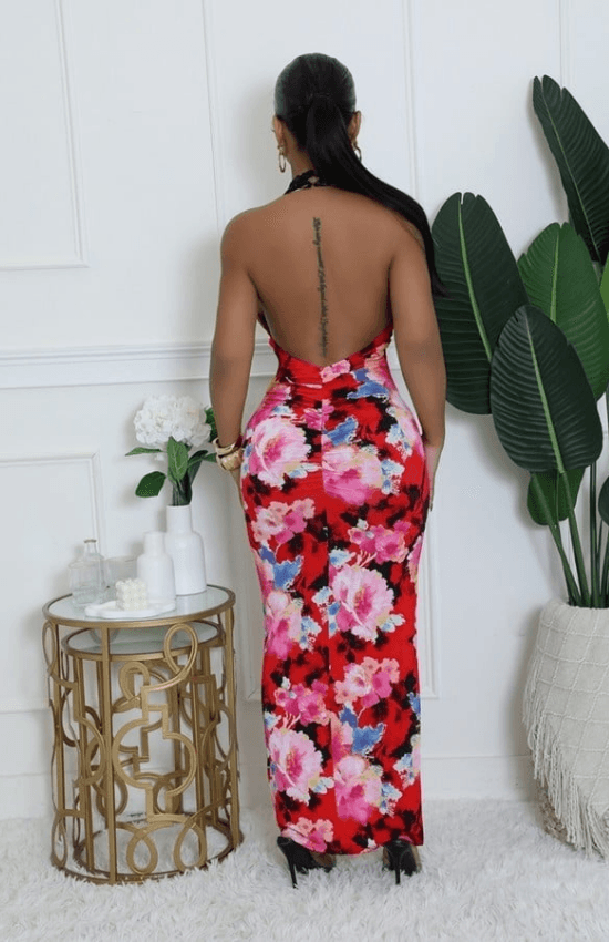 Chic Fashion Halter Neck Sleeveless Lace Details Open Back Maxi Dress