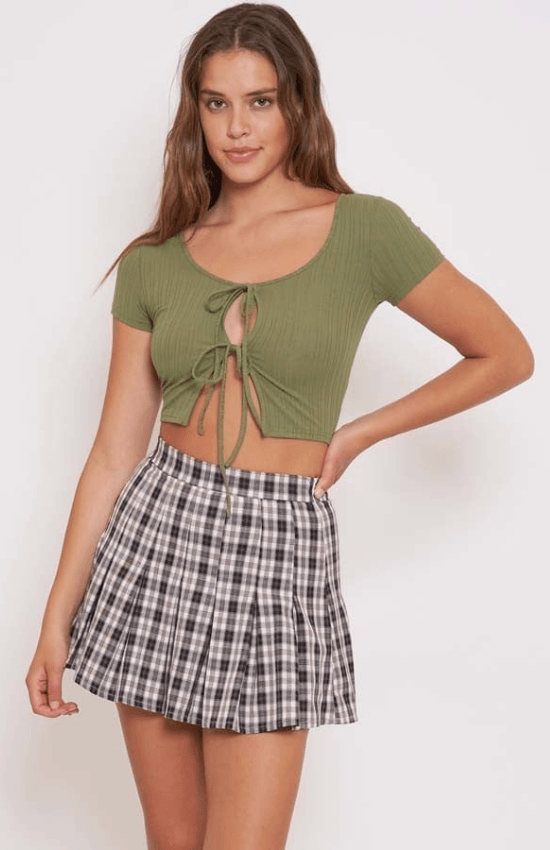 Layler Cropped Silhouette Front Two Tie Style Short Sleeves